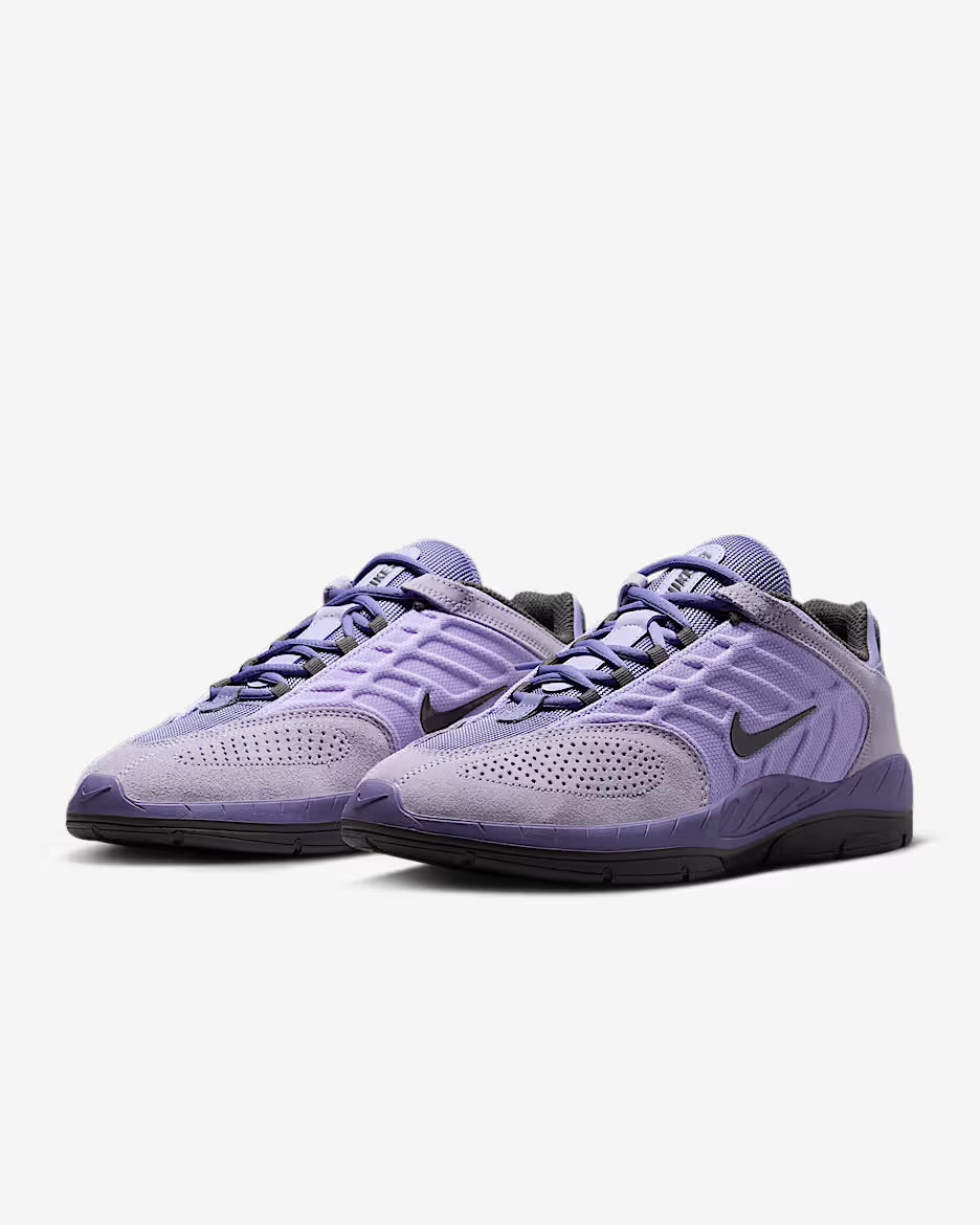 Nike SB Vertebrae Hydrangeas Men's Skate Shoes