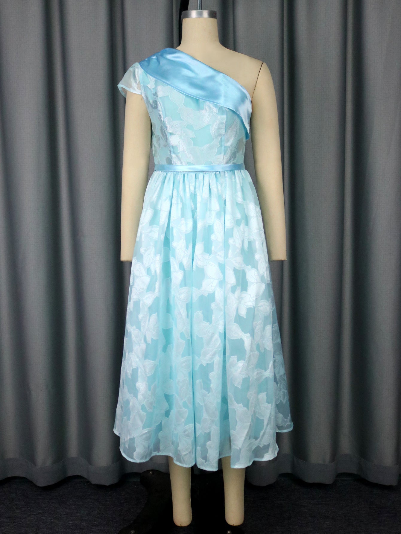 Women's Oblique Shoulder Contrast Color Evening Dress Jacquard Elegant Dress