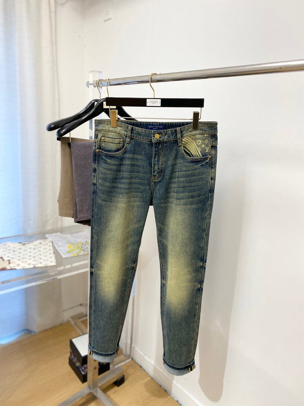 LV Fitted Jeans