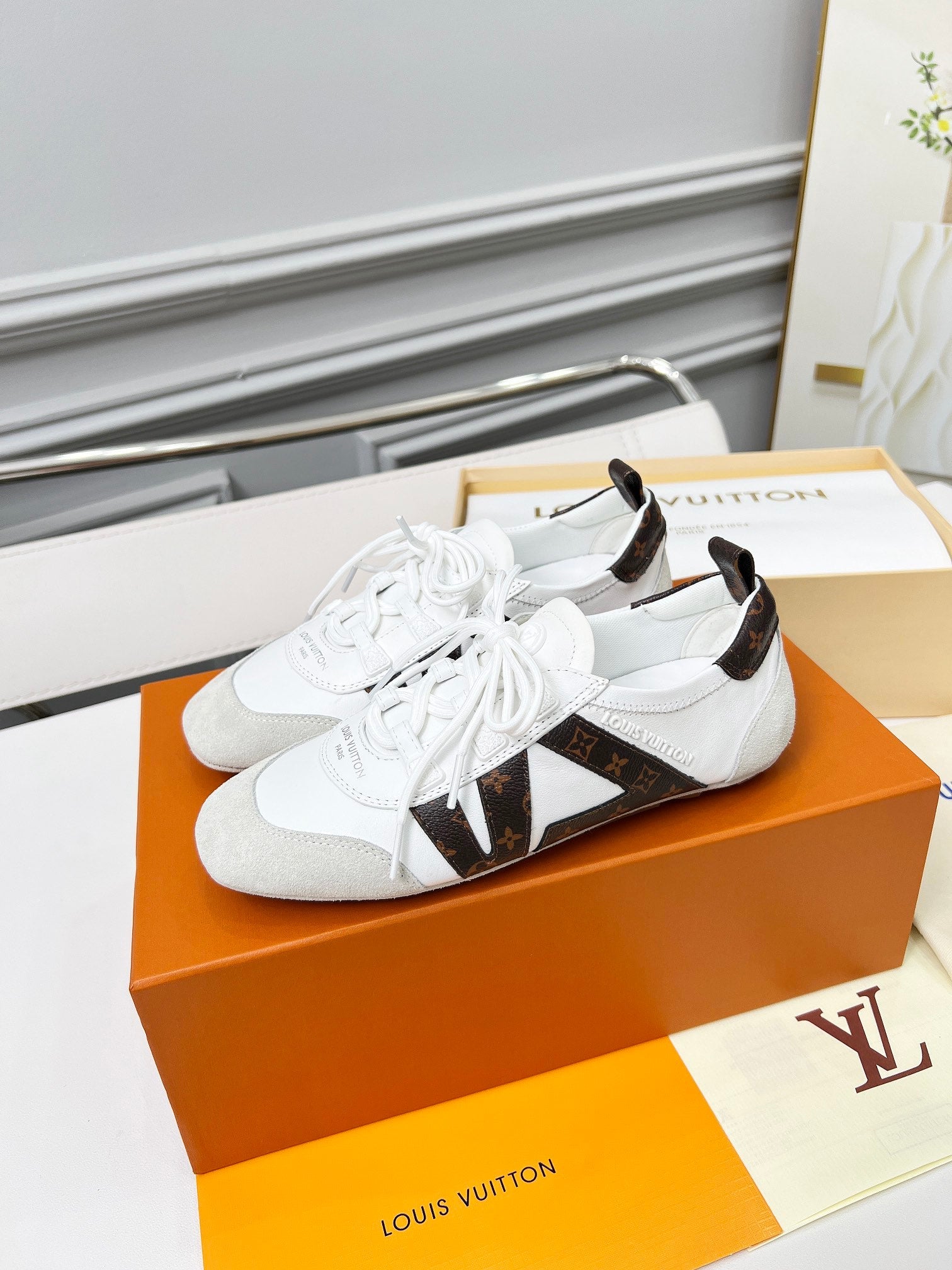 Women's LV Sneakerina sneakers