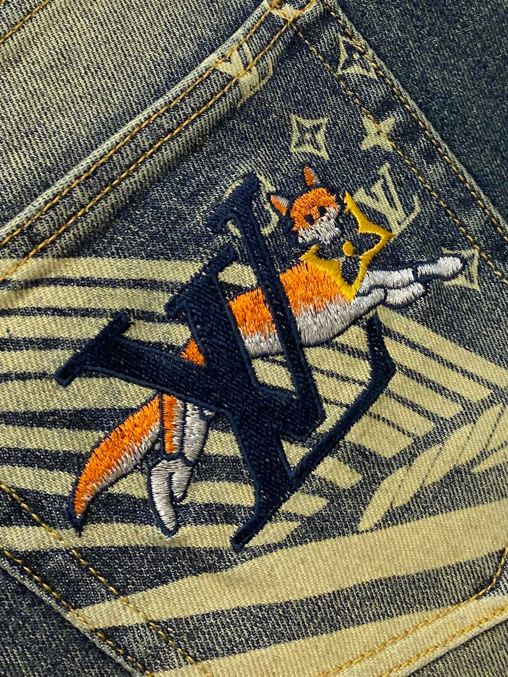LV Fitted Jeans